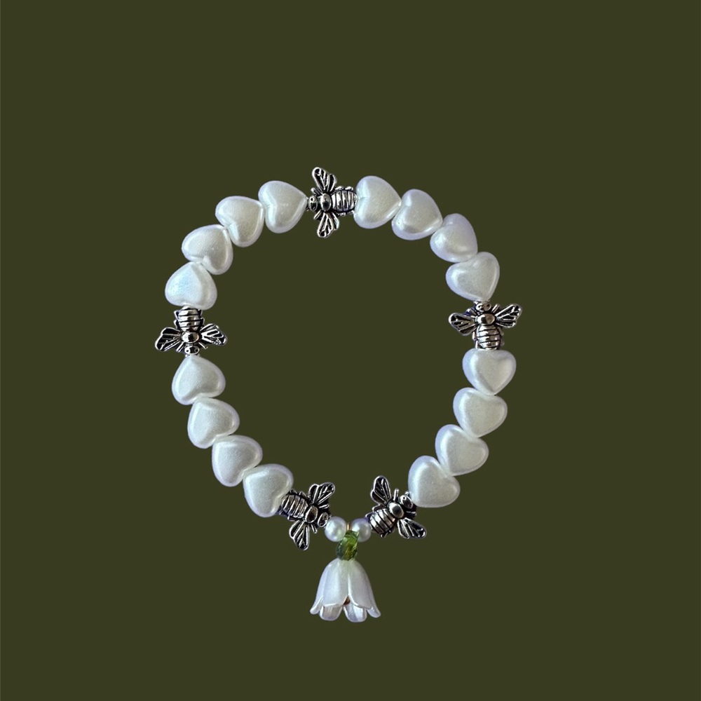 Fairy Hand-beaded beautiful bracelets. 💞🌟🤍🧚‍♀️